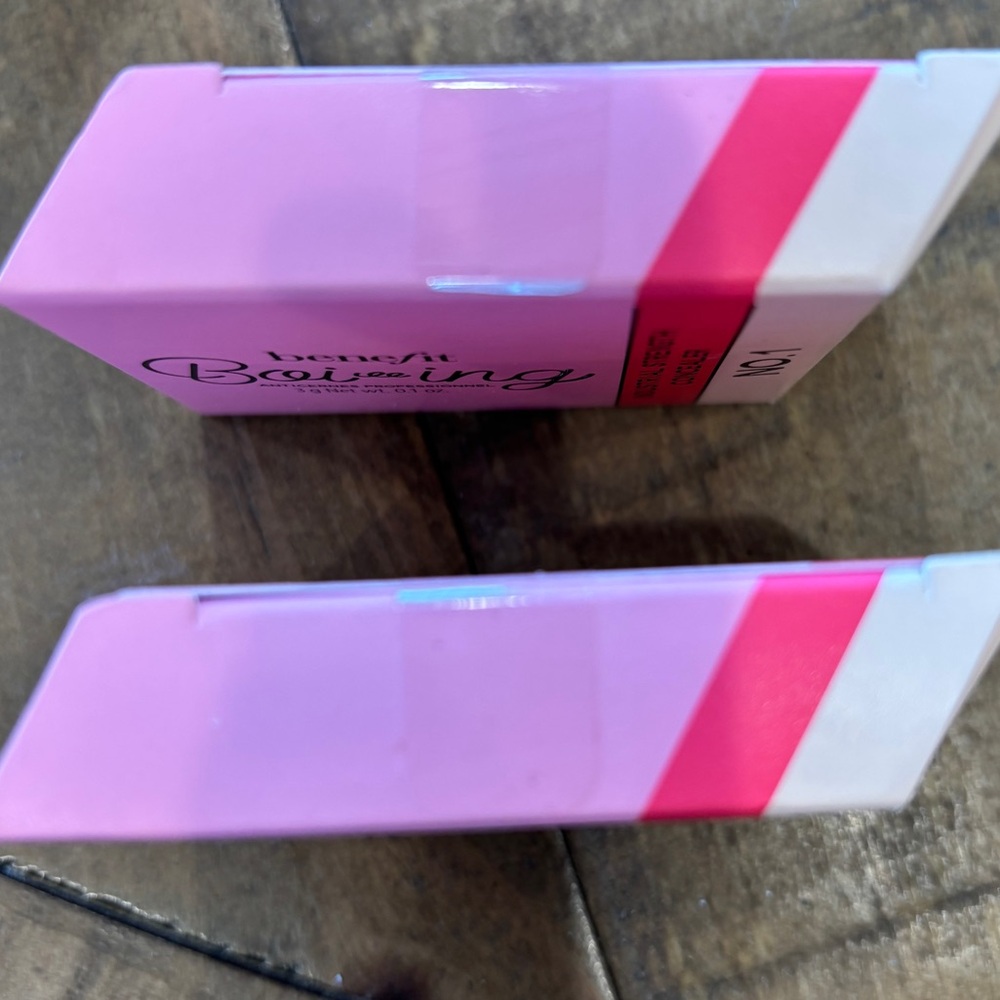 Brand New Unopened Benefit Industrial Strength Concealer - Picture 5 of 5